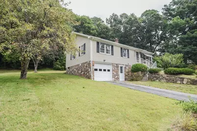 4 Emelda St, Palmer, MA 01069 - Photo 3