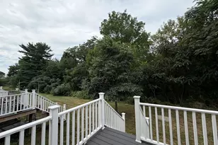 113 Brooks St, Worcester, MA 01606 - Photo 11