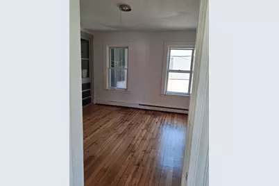 131 Clarendon #3, Fitchburg, MA 01420 - Photo 3