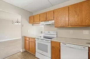 159 Main St, Stoneham, MA 02180 - Photo 7