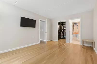 4975 Washington St #209, Boston, MA 02132 - Photo 9