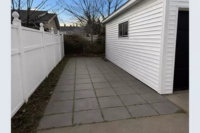162 Salina St, Providence, RI 02908 - Photo 29