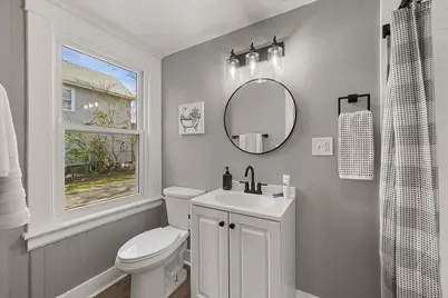 100 Essex St, Pittsfield, MA 01201 - Photo 19