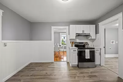 100 Essex St, Pittsfield, MA 01201 - Photo 23
