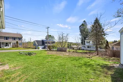 100 Essex St, Pittsfield, MA 01201 - Photo 33