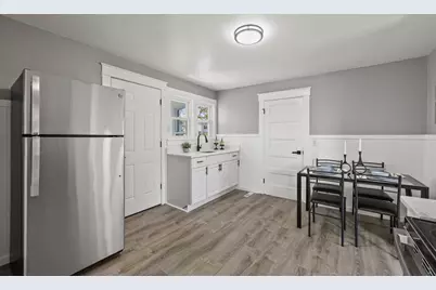 100 Essex St, Pittsfield, MA 01201 - Photo 13