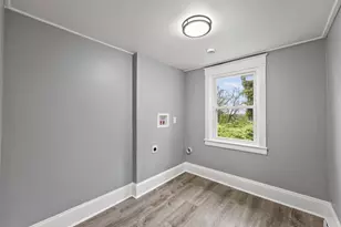 100 Essex St, Pittsfield, MA 01201 - Photo 27