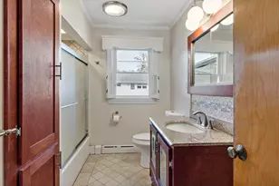 7 Harold Ave, Somerset, MA 02726 - Photo 15
