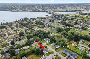 7 Harold Ave, Somerset, MA 02726 - Photo 33