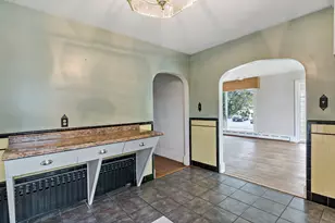 7 Harold Ave, Somerset, MA 02726 - Photo 11