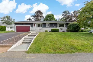 7 Harold Ave, Somerset, MA 02726 - Photo 1
