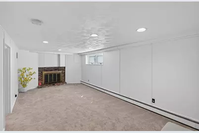 4 River Park St, Needham, MA 02494 - Photo 35