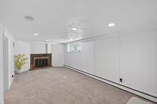 4 River Park St, Needham, MA 02494 - Photo 35