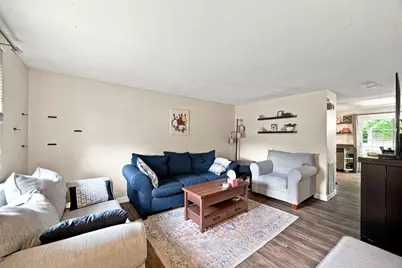 7 Corey Colonial #7, Agawam, MA 01001 - Photo 5