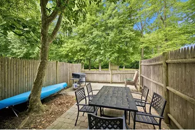 7 Corey Colonial #7, Agawam, MA 01001 - Photo 23