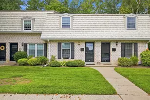 7 Corey Colonial, Agawam, MA 01001 - Photo 1