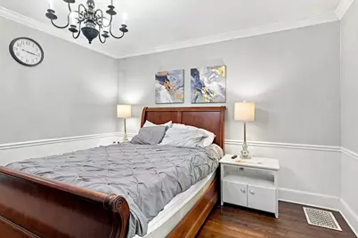 70 Pine St, Chicopee, MA 01020 - Photo 21