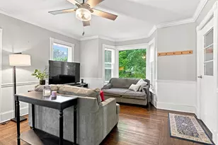 70 Pine St, Chicopee, MA 01020 - Photo 7