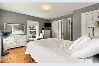 2 Gibbon Avenue, Milford, MA 01757 - Photo 27