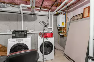 2 Mackenzie Wy, Haverhill, MA 01832 - Photo 35