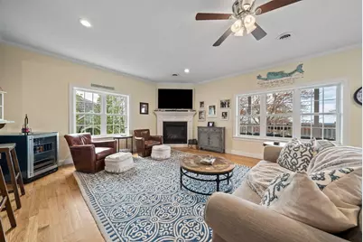 129 Bay Shore Dr, Plymouth, MA 02360 - Photo 9