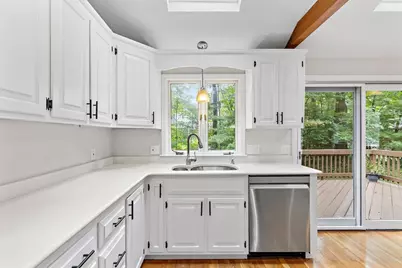 141 Longhill Rd, Franklin, MA 02038 - Photo 3
