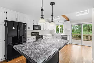 141 Longhill Rd, Franklin, MA 02038 - Photo 17