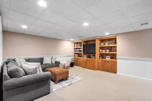 9 Douglas Dr, Mansfield, MA 02048 - Photo 33