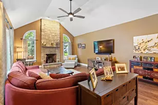 9 Douglas Dr, Mansfield, MA 02048 - Photo 15