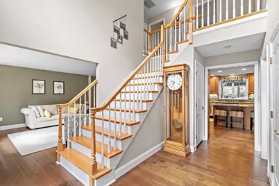 9 Douglas Dr, Mansfield, MA 02048 - Photo 3