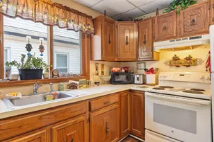 59-61 Presley St, Malden, MA 02148 - Photo 11