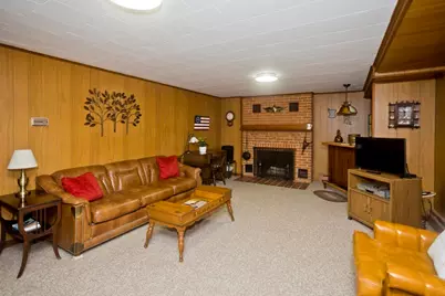 34 Vadnais St, Holyoke, MA 01040 - Photo 19