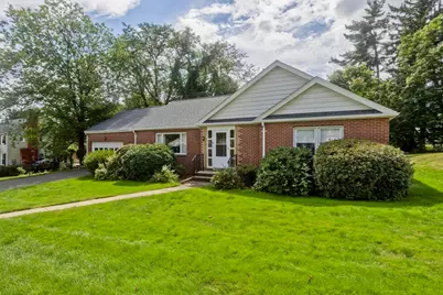 34 Vadnais St, Holyoke, MA 01040 - Photo 17