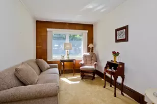 34 Vadnais St, Holyoke, MA 01040 - Photo 7