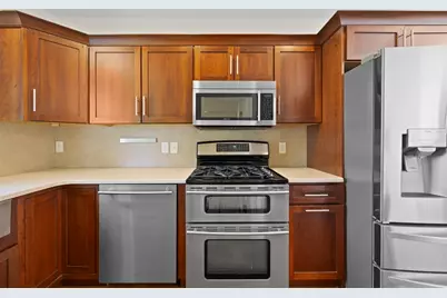 34 Ricard St, Seekonk, MA 02771 - Photo 9