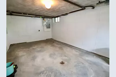 36 Revere St, Worcester, MA 01604 - Photo 15