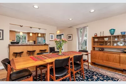 8 Jackson Road, Marblehead, MA 01945 - Photo 7