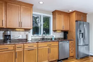 8 Jackson Rd, Marblehead, MA 01945 - Photo 13