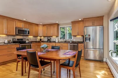 8 Jackson Road, Marblehead, MA 01945 - Photo 15