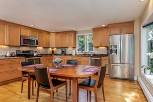8 Jackson Rd, Marblehead, MA 01945 - Photo 15