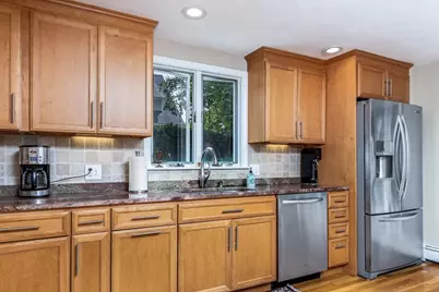 8 Jackson Road, Marblehead, MA 01945 - Photo 13