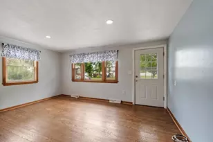 170 Townsend Ave, Lowell, MA 01854 - Photo 3