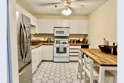 3920 Mystic Valley Pkwy #205, Medford, MA 02155 - Photo 7