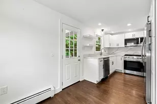 7 Franklin St, Boston, MA 02136 - Photo 13