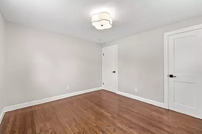 7 Franklin St, Boston, MA 02136 - Photo 21