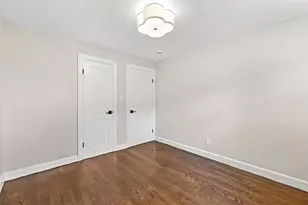 7 Franklin St, Boston, MA 02136 - Photo 23