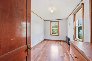 54 Franklin St, Athol, MA 01331 - Photo 13
