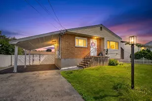 38 North Ave, Revere, MA 02151 - Photo 1