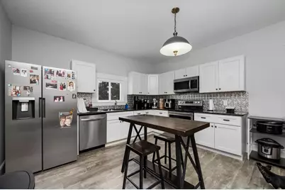 1971 Northampton St, Holyoke, MA 01040 - Photo 15