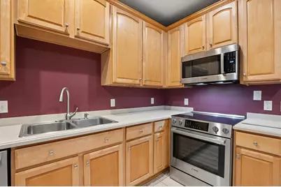 126 Clubhouse Lane #126, Northbridge, MA 01534 - Photo 7